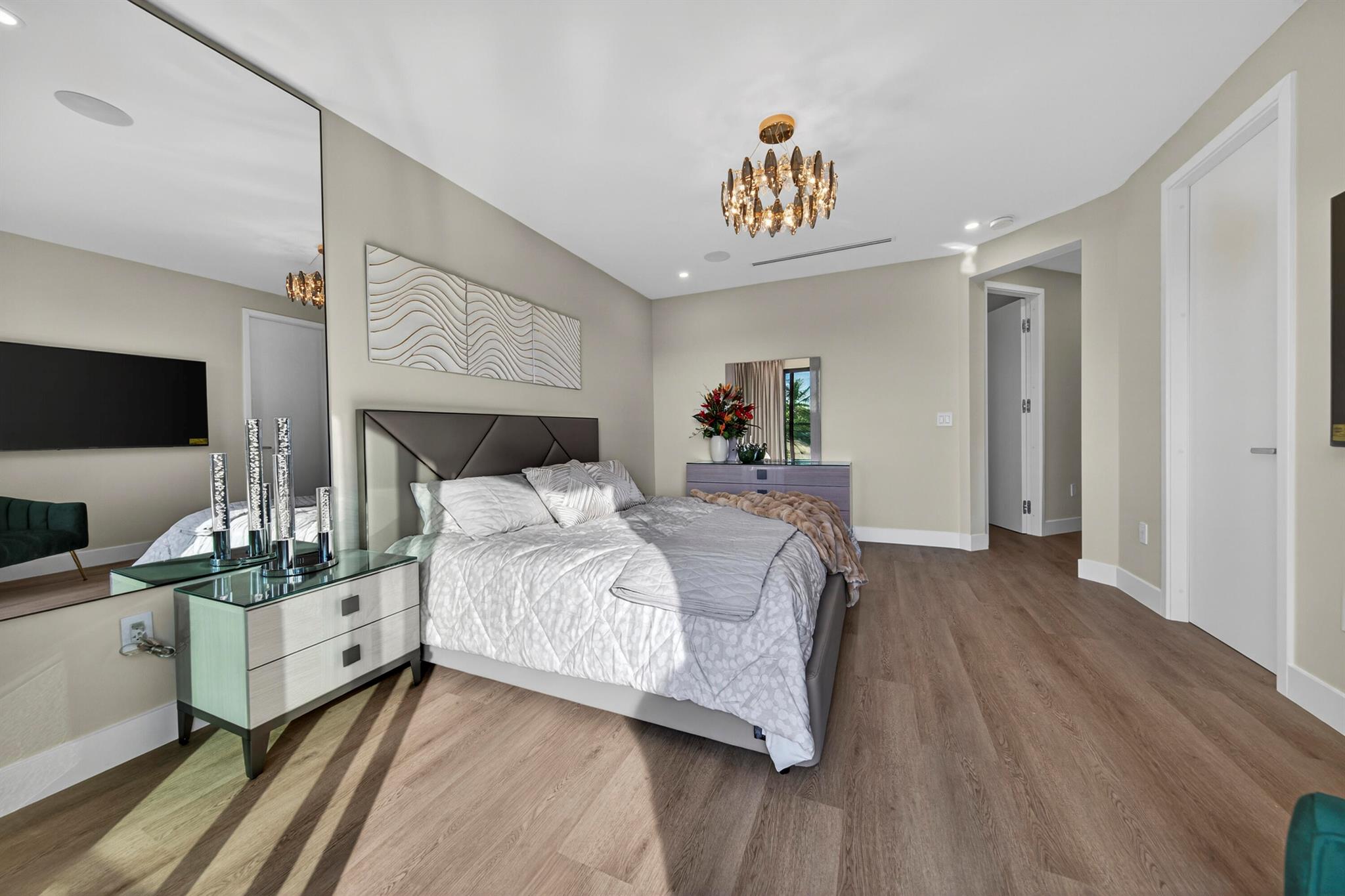 Lake Ridge - Residential Lease