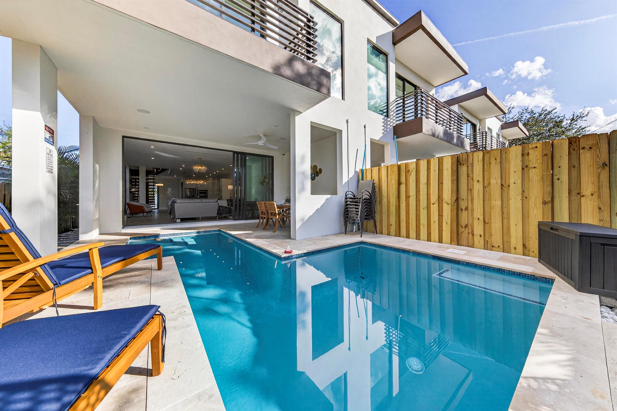 Lake Ridge - Residential Lease