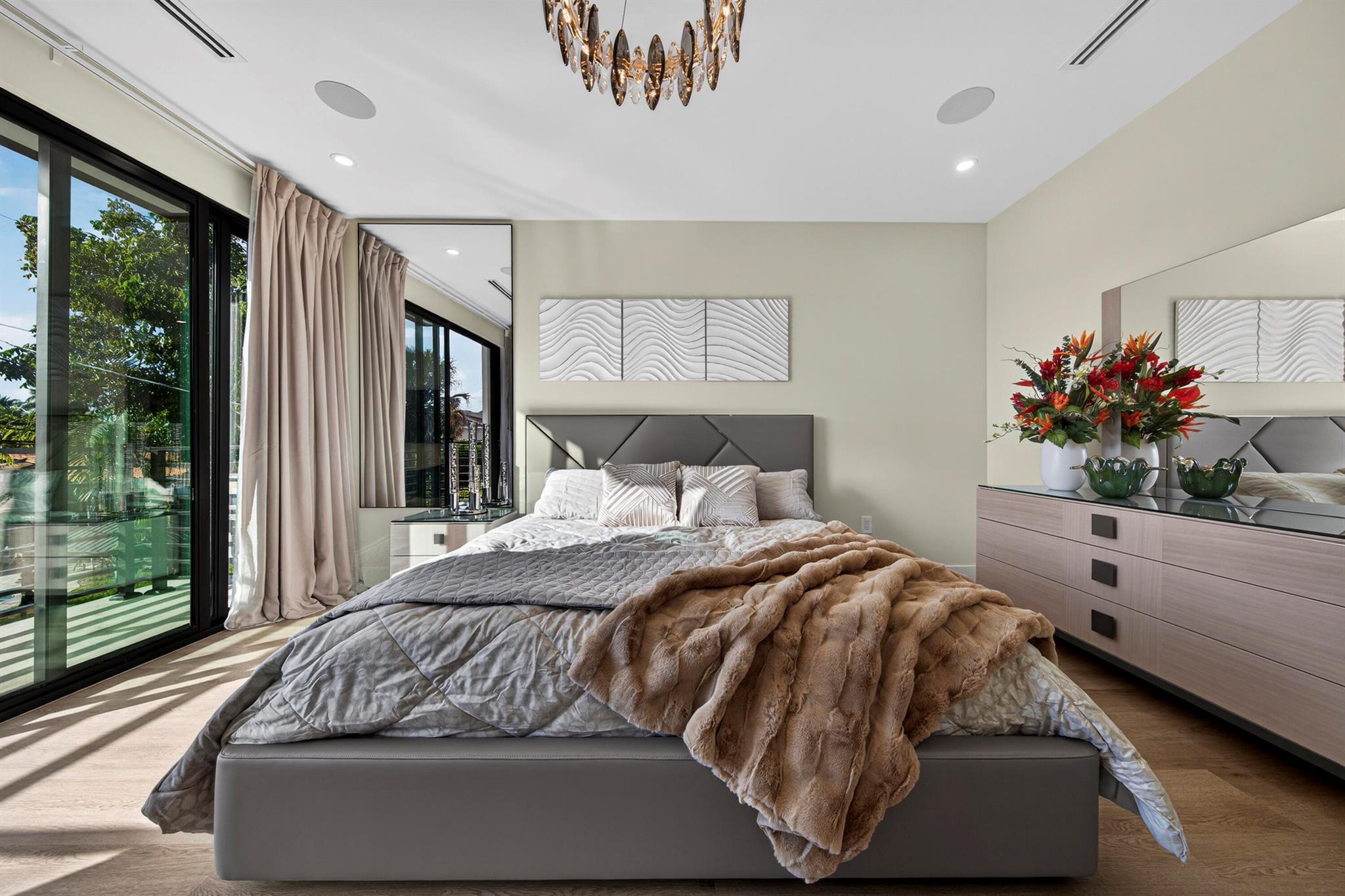 Lake Ridge - Residential Lease