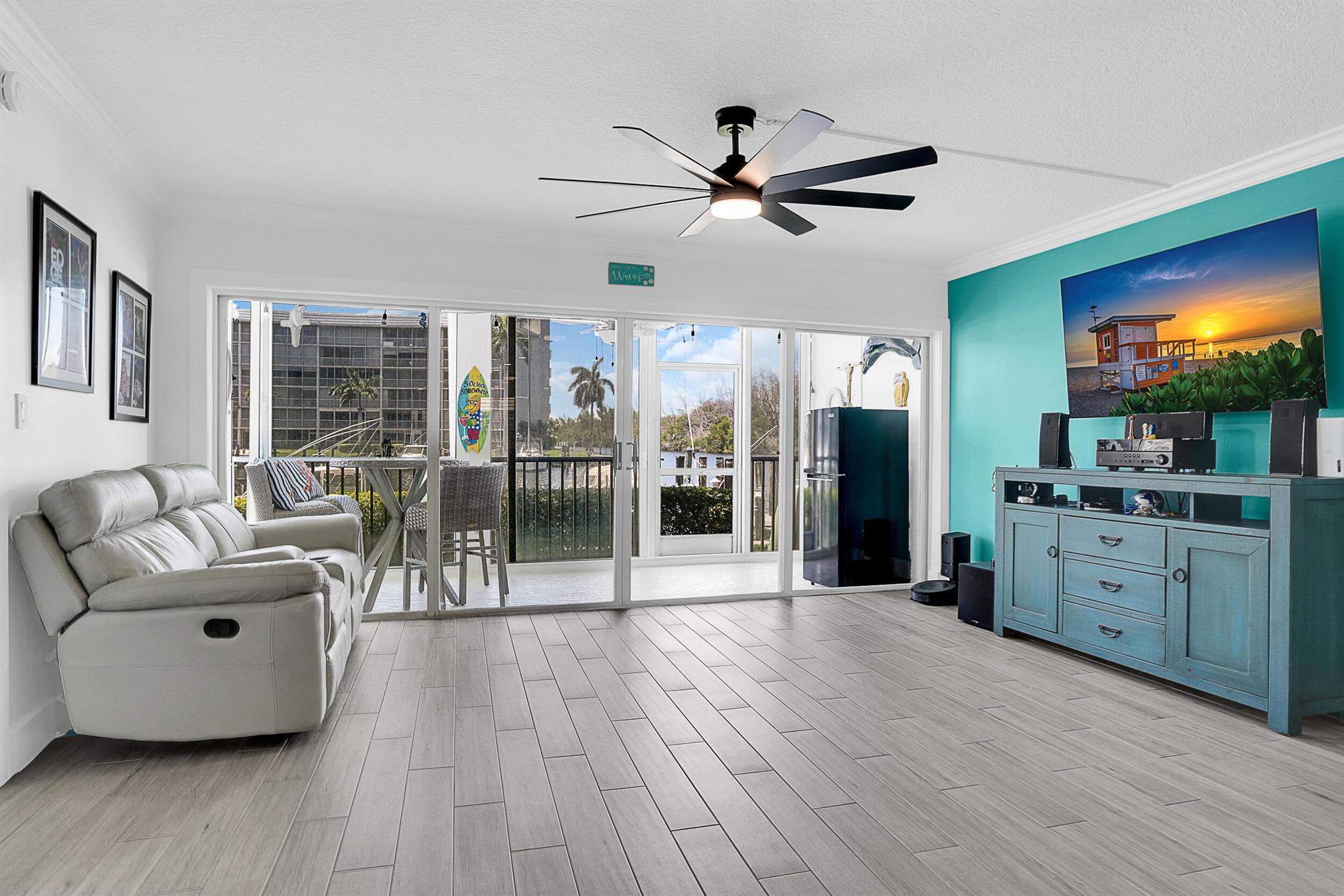 1537 E Hillsboro Boulevard 139