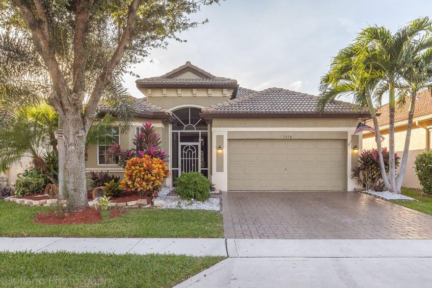 Beautifully maintained Augusta model. Built in 2001 by Centerline 
Builder. Open floor plan with 3 bedrooms and 2 full baths. Both 
Bathrooms have been completely renovated. Master bath has a large and deep oversized Roman tub with jets. Other important upgrades are A/C replaced in 2013, Hot water heater replaced in 2015, appliances in 2015. Rich color Pergo floors in all bedrooms and tile on a diagonal in the main living area. Beautiful Granite counter tops in the kitchen with 42 inch cabinetry. Large oversized screened in patio for all your 
entertaining and surrounded by large open green space and lush 
landscaping. Maintenance includes 24/7 guard gate, Clubhouse, Free standing fitness center, Tennis, Pool, lawn care, exterior painting every 6 years and clean of roof. This is the very best community to call home. Close to Delray's beautiful beaches, shopping and dining on Atlantic 
Ave and our new Market Place only minutes away.