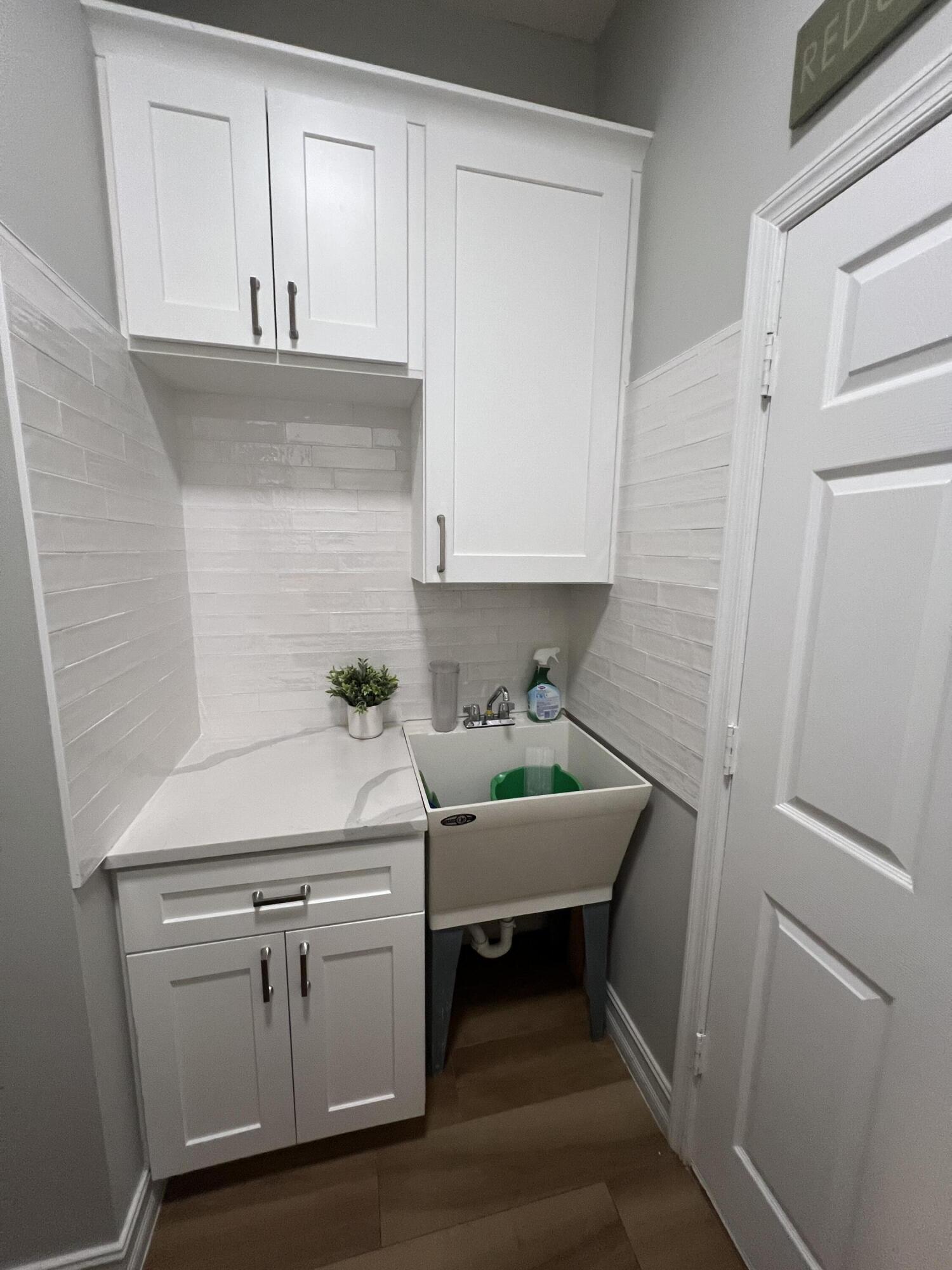 MAGNOLIA LAKES AT ST LUCIE WEST PHASE 2 - Residential Lease