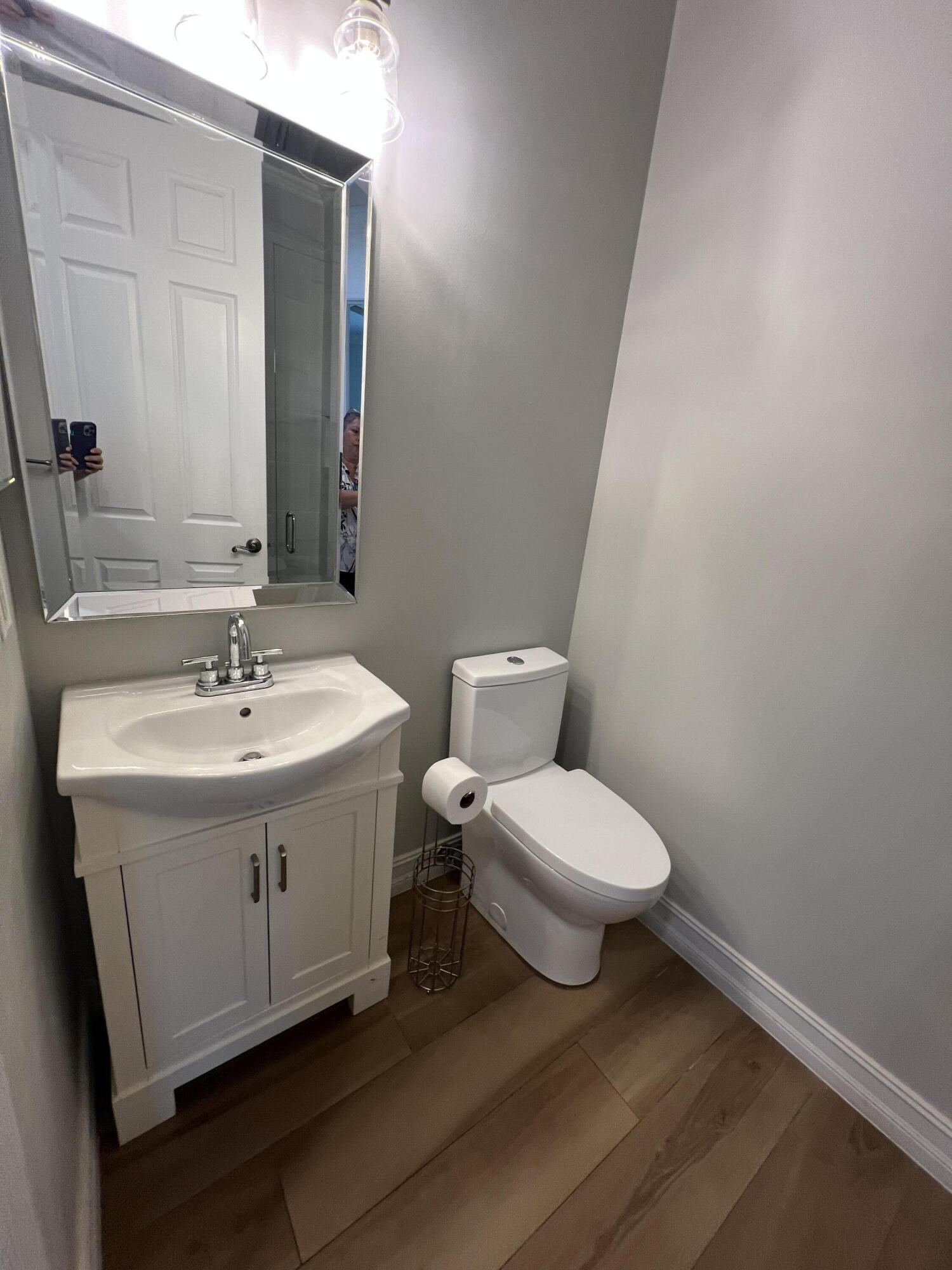 MAGNOLIA LAKES AT ST LUCIE WEST PHASE 2 - Residential Lease