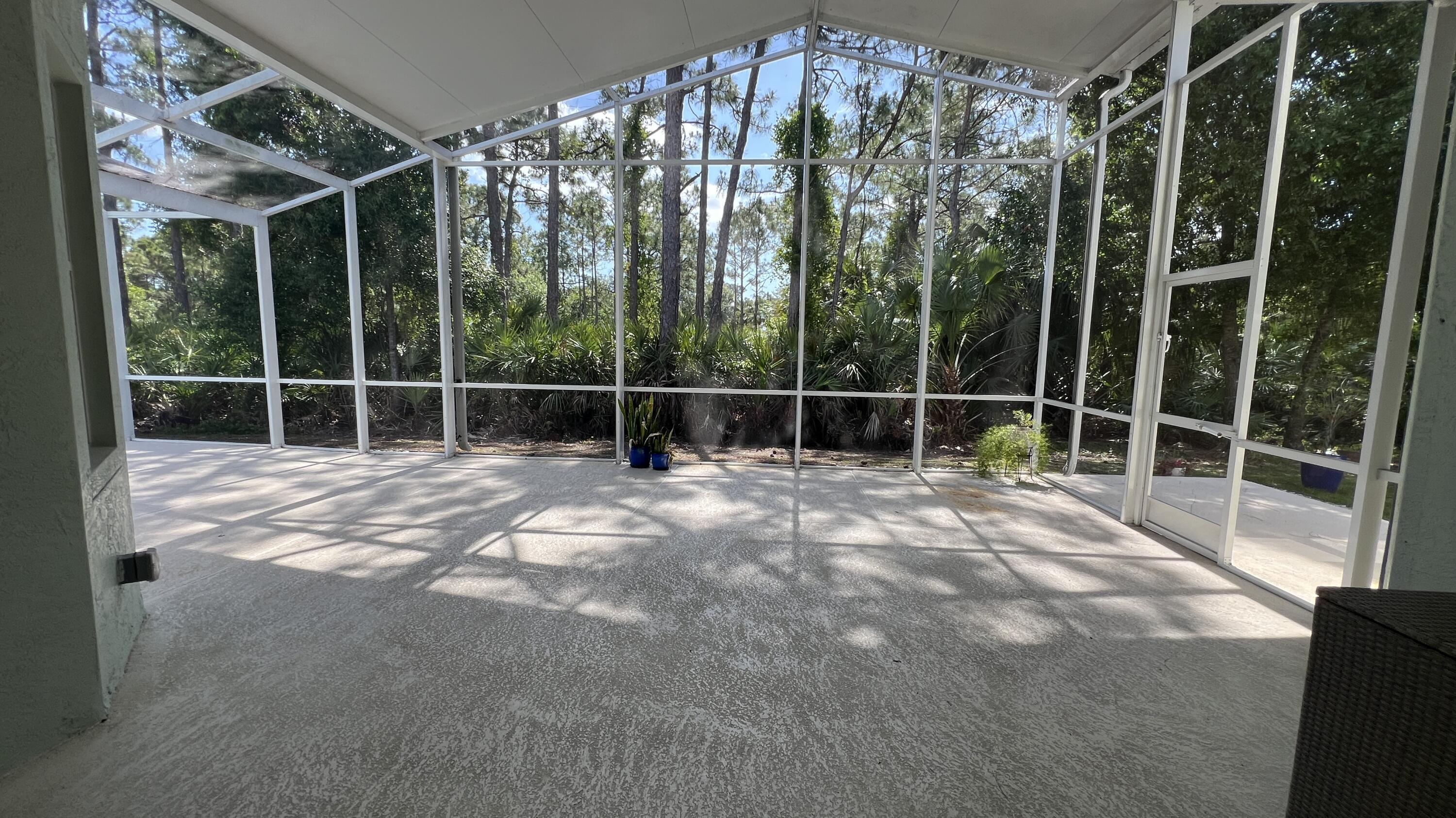 MAGNOLIA LAKES AT ST LUCIE WEST PHASE 2 - Residential Lease