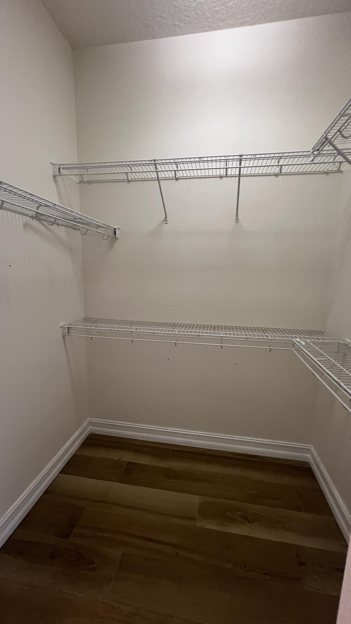 MAGNOLIA LAKES AT ST LUCIE WEST PHASE 2 - Residential Lease