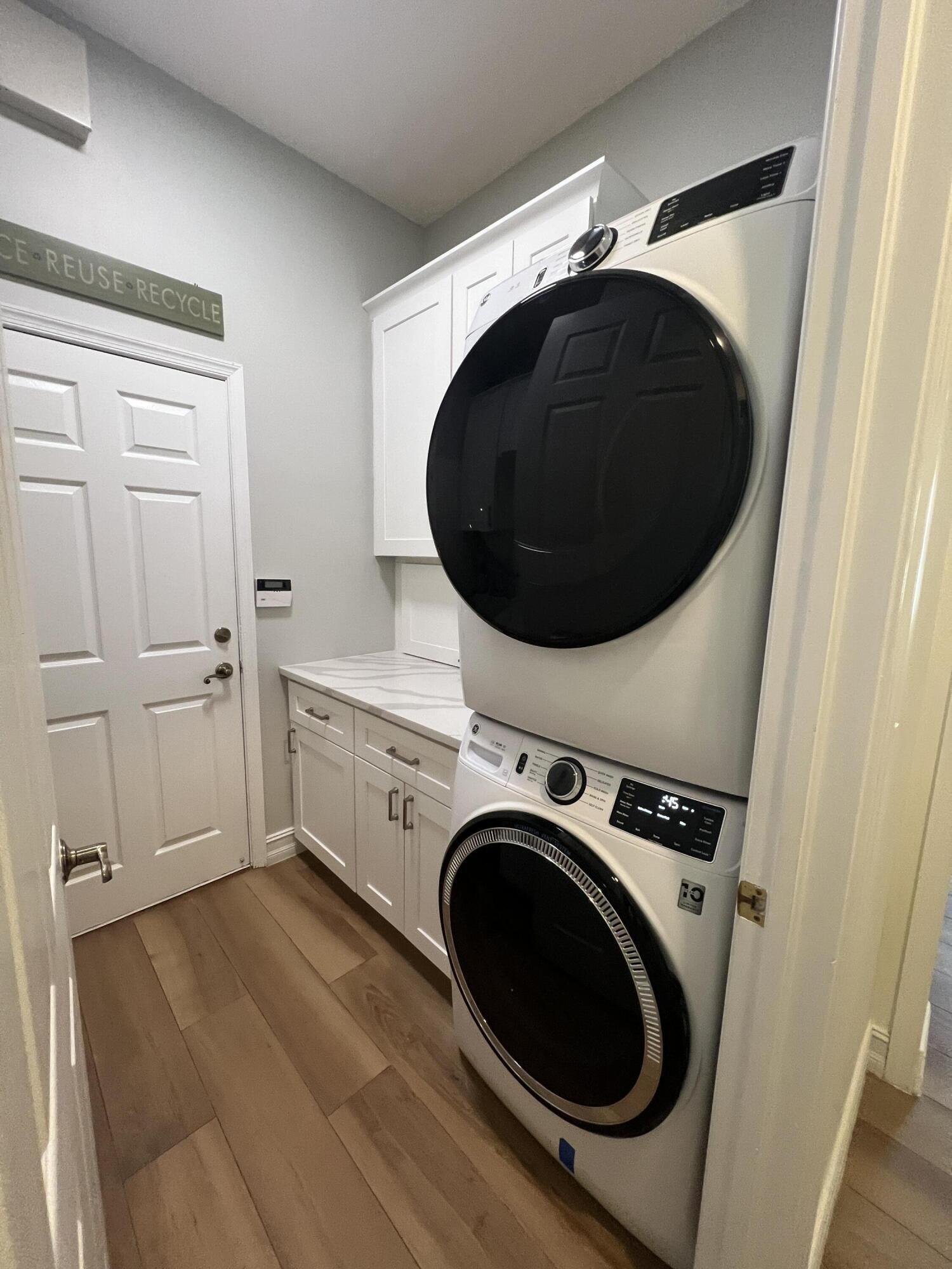 MAGNOLIA LAKES AT ST LUCIE WEST PHASE 2 - Residential Lease