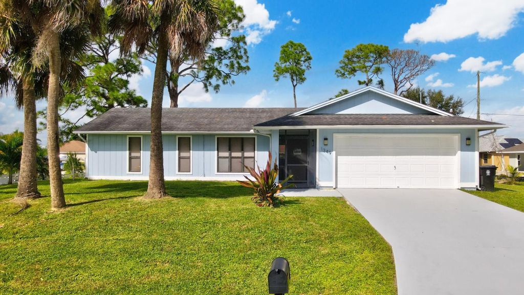 Photo of 1349 SW Patricia Avenue, Port Saint Lucie, FL 34953 (MLS # R10927616)