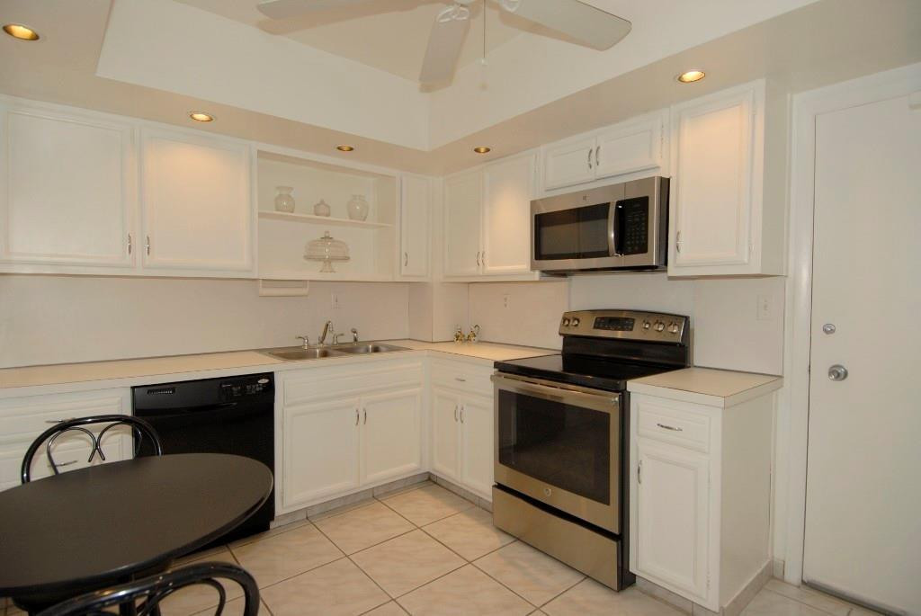 Regency Tower - Residential