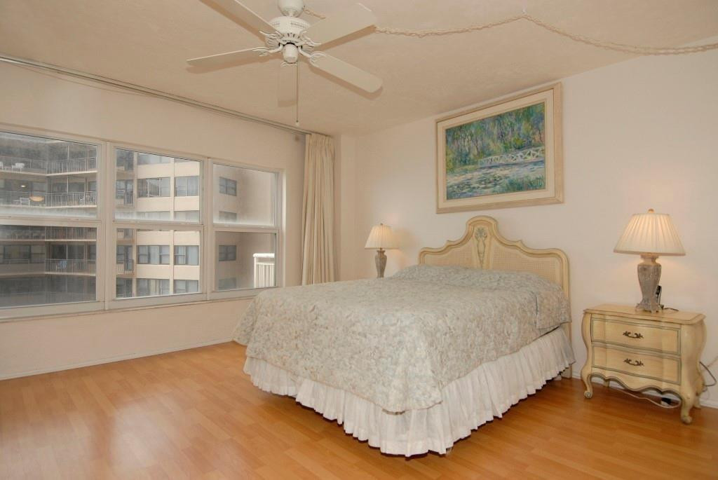 Regency Tower - Residential