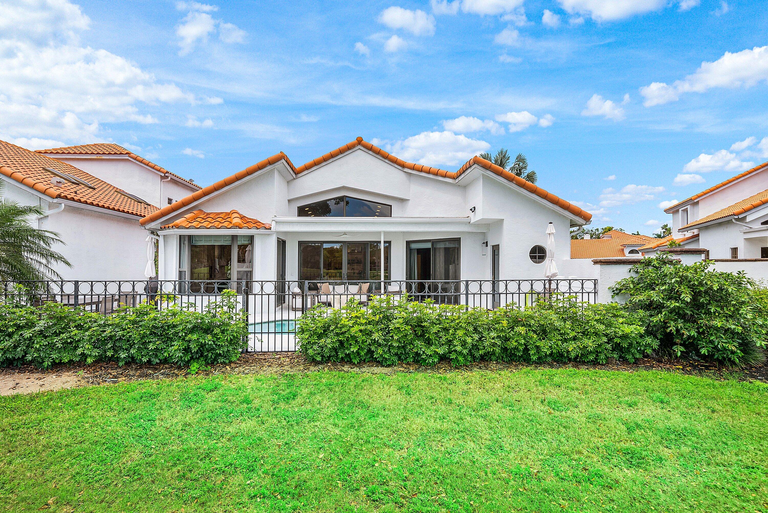 FAIRWAY LANDING - Residential