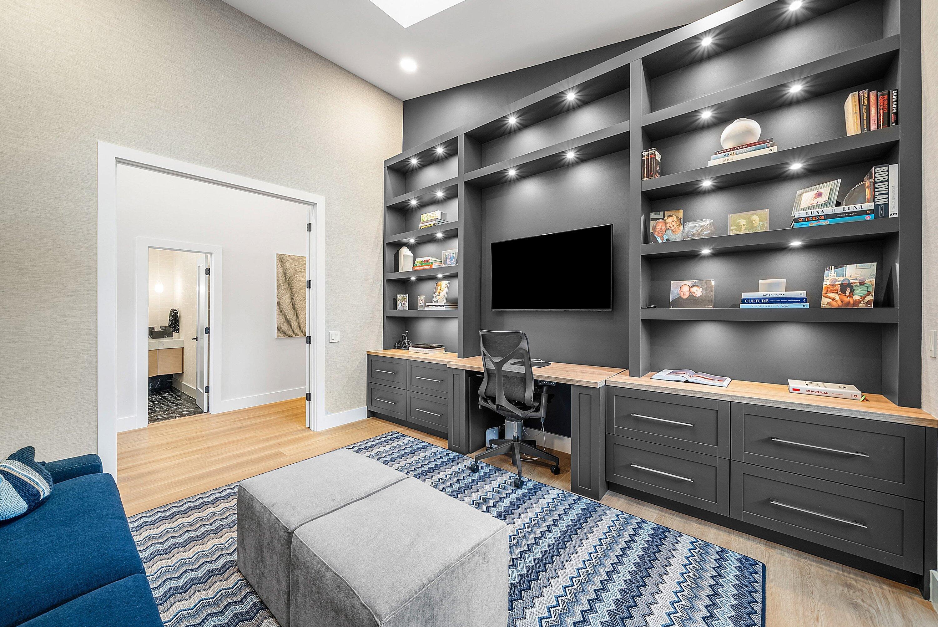 FAIRWAY LANDING - Residential