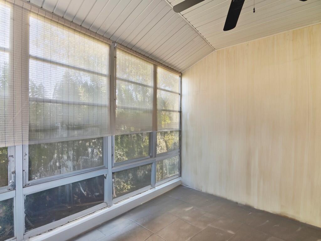 THE GROVE CONDOMINIUM SEC - Residential