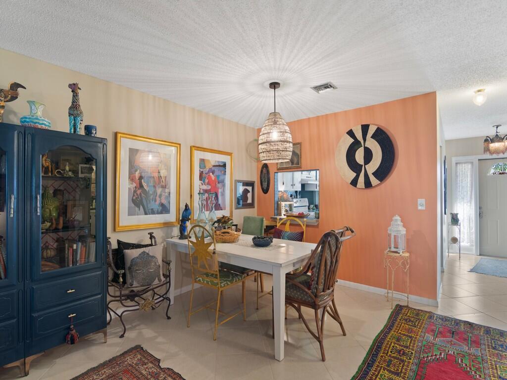 THE GROVE CONDOMINIUM SEC - Residential