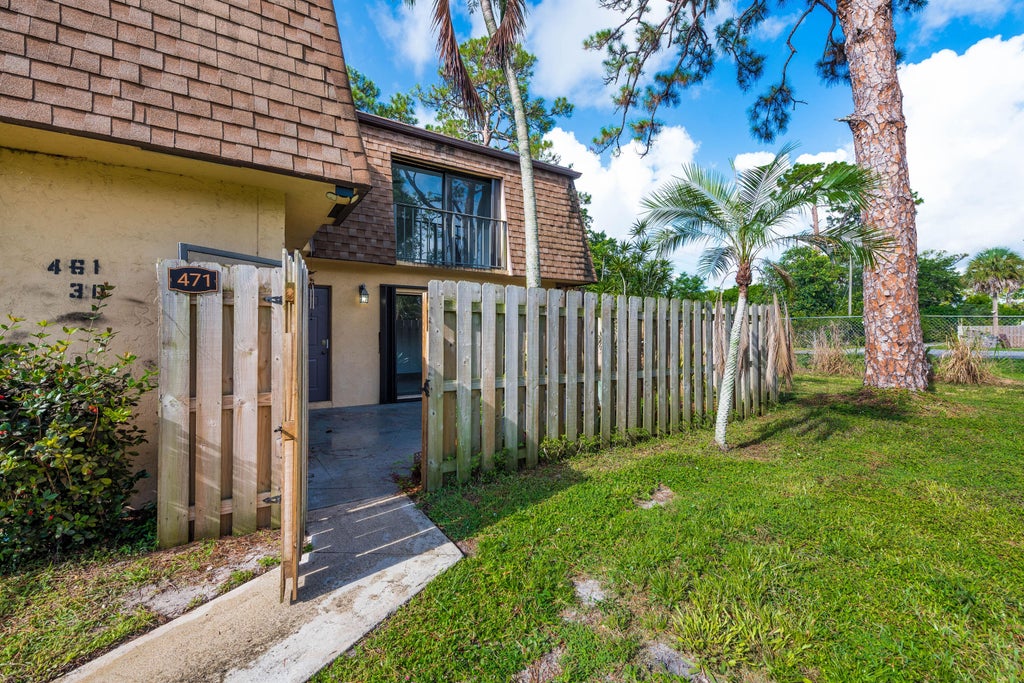 Photo of 471 Kirk Road #D, West Palm Beach, FL 33406 (MLS # R11126747)