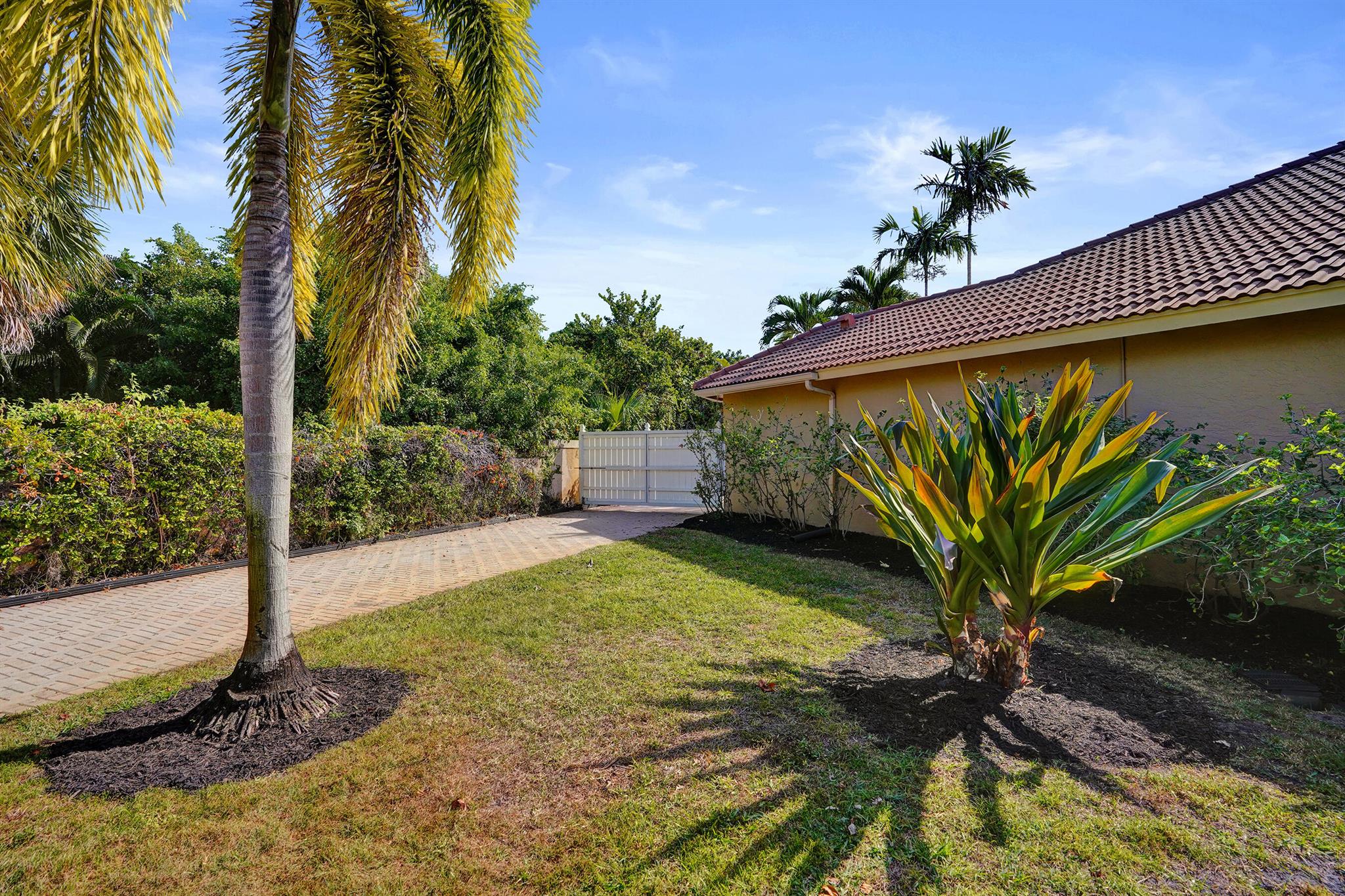 CYPRESS RIDGE - Residential