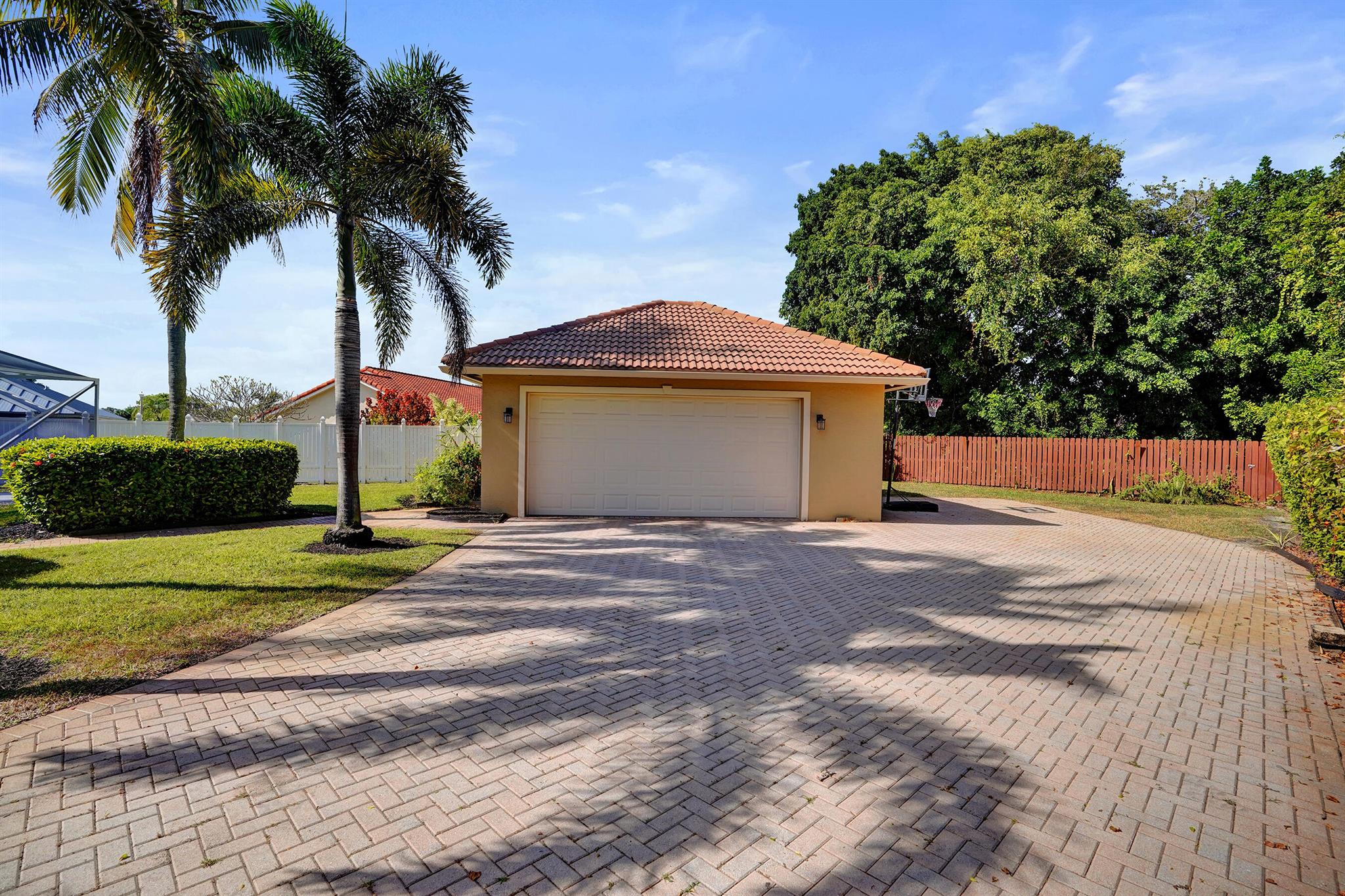 CYPRESS RIDGE - Residential