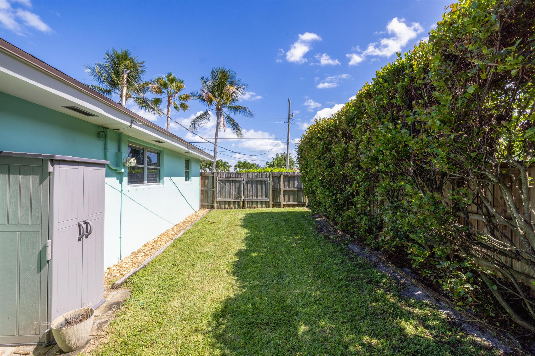 LAKE CLARKE WEST - Residential