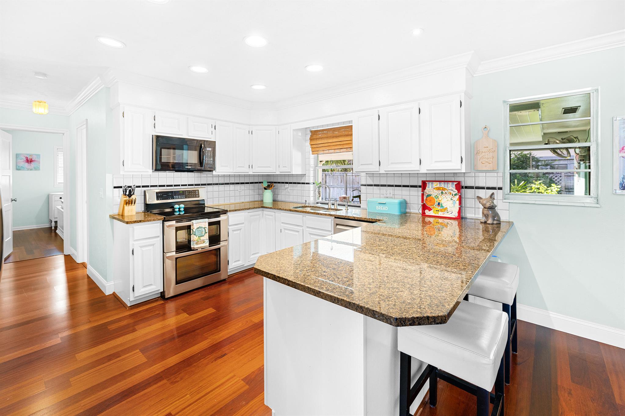 LAKE CLARKE WEST - Residential