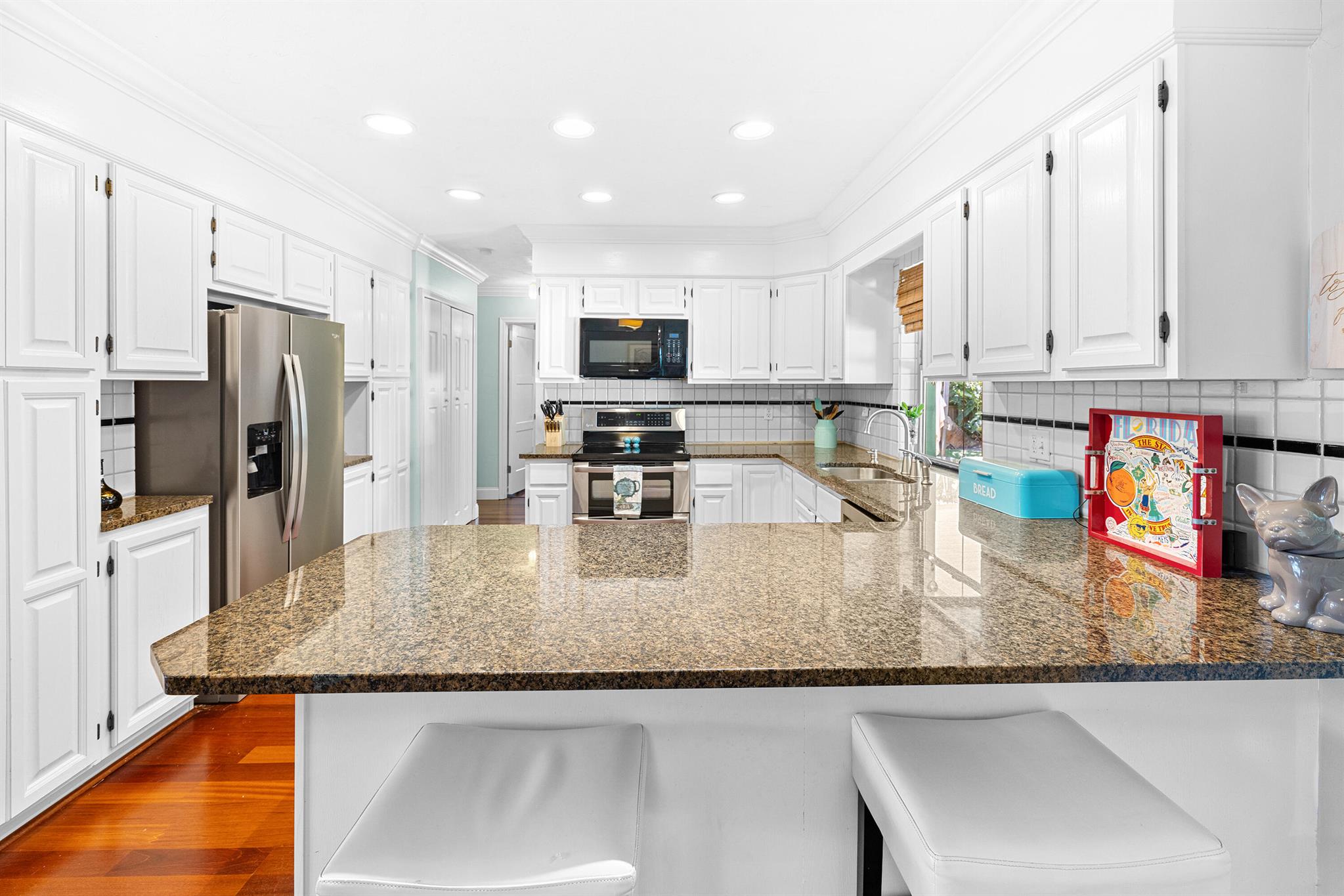 LAKE CLARKE WEST - Residential