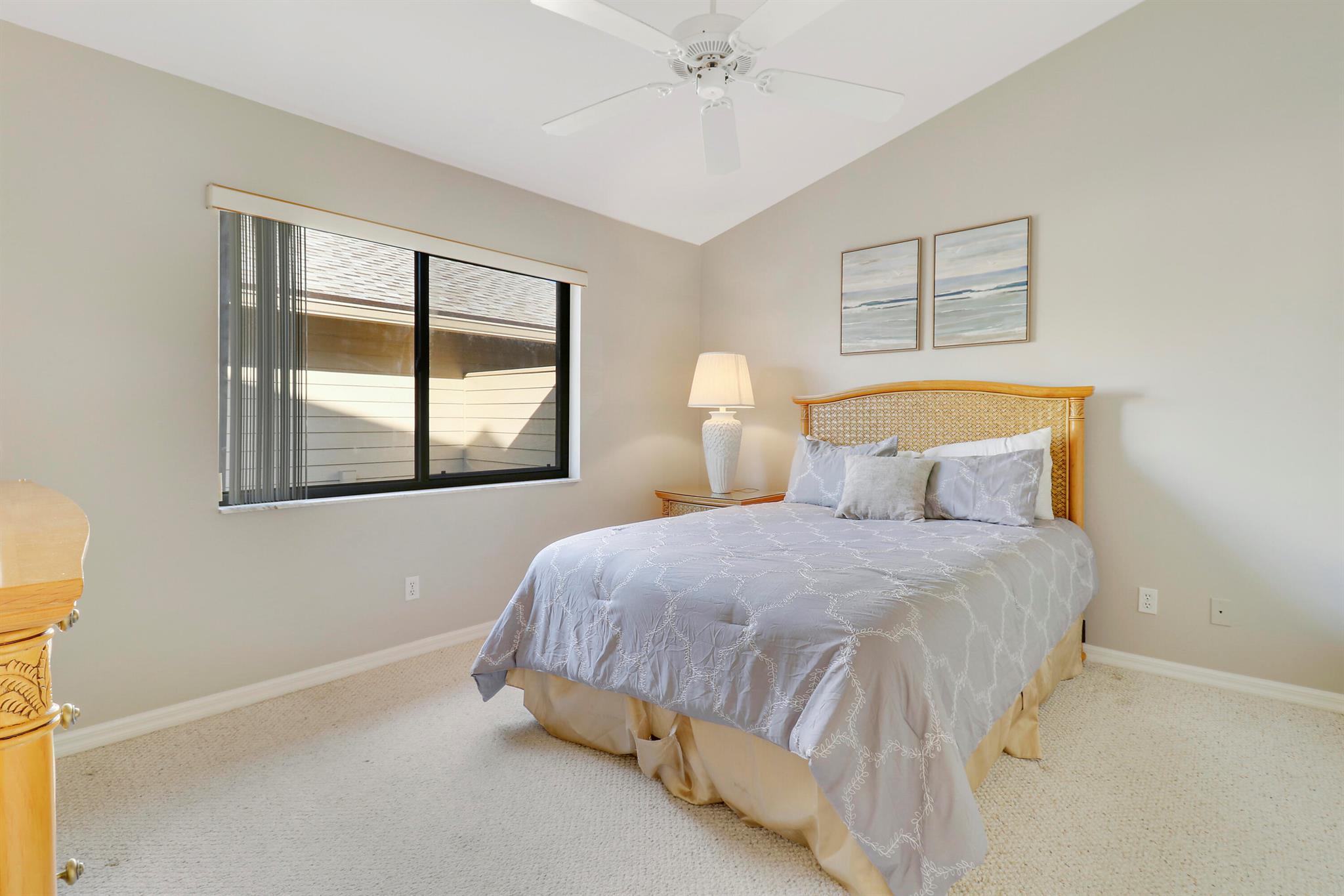 GEORGETOWN AT HERITAGE RI - Residential Lease