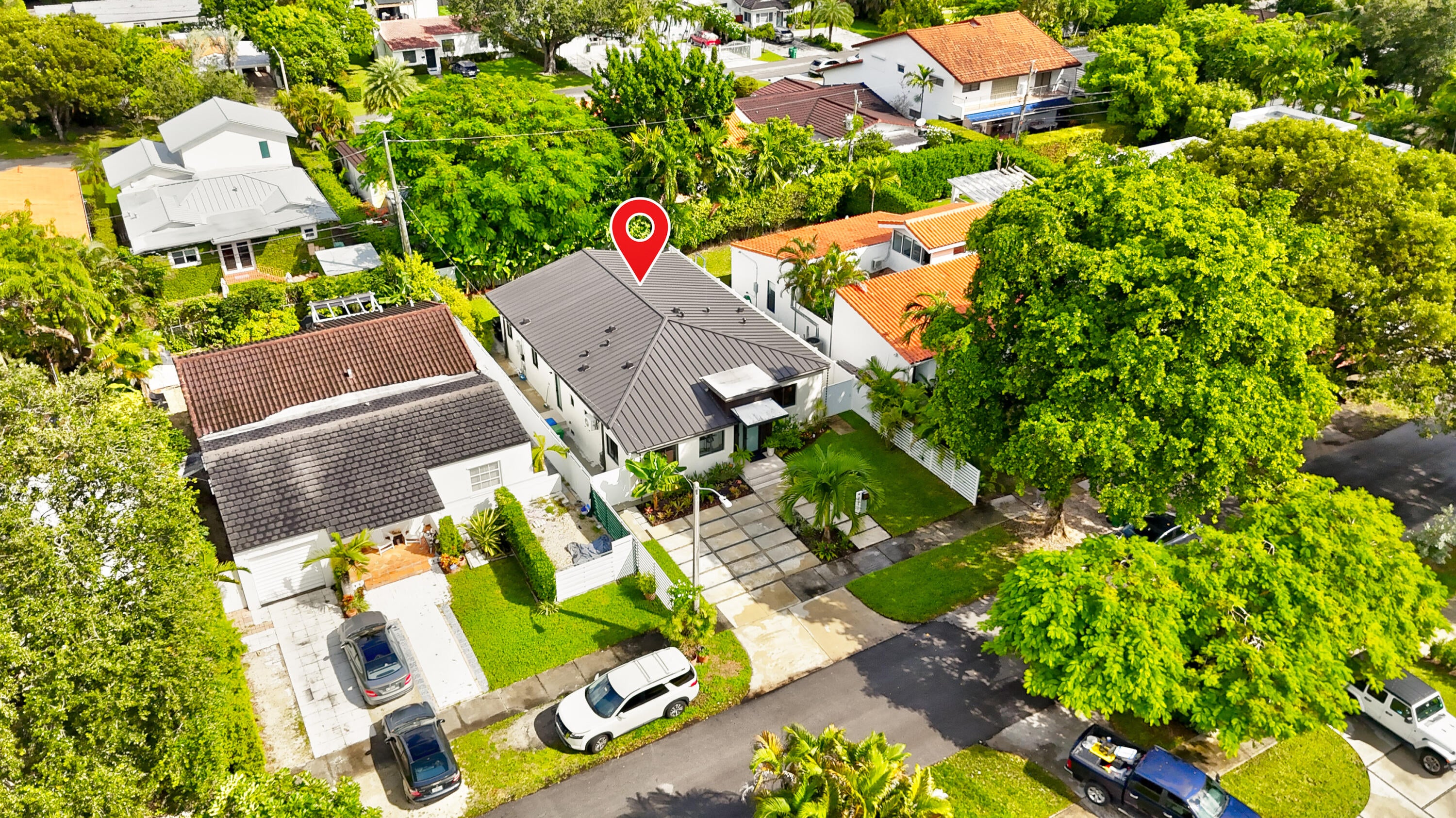 4271 SW 13TH Street