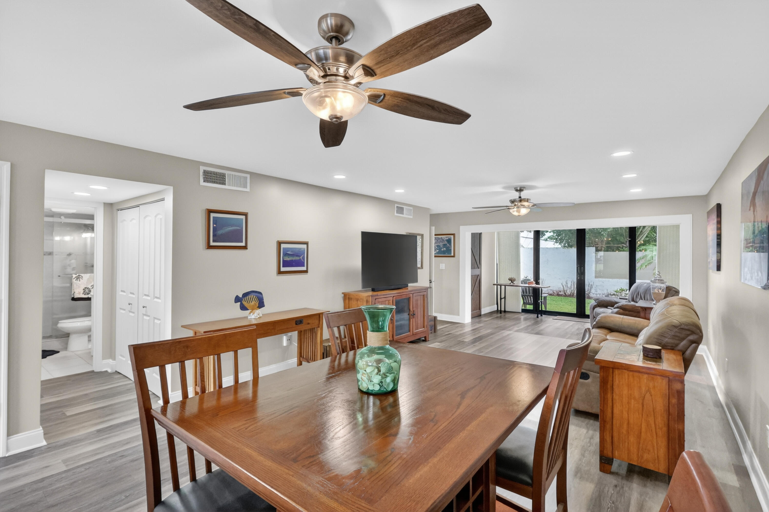 RIVER CLUB CONDO - Residential