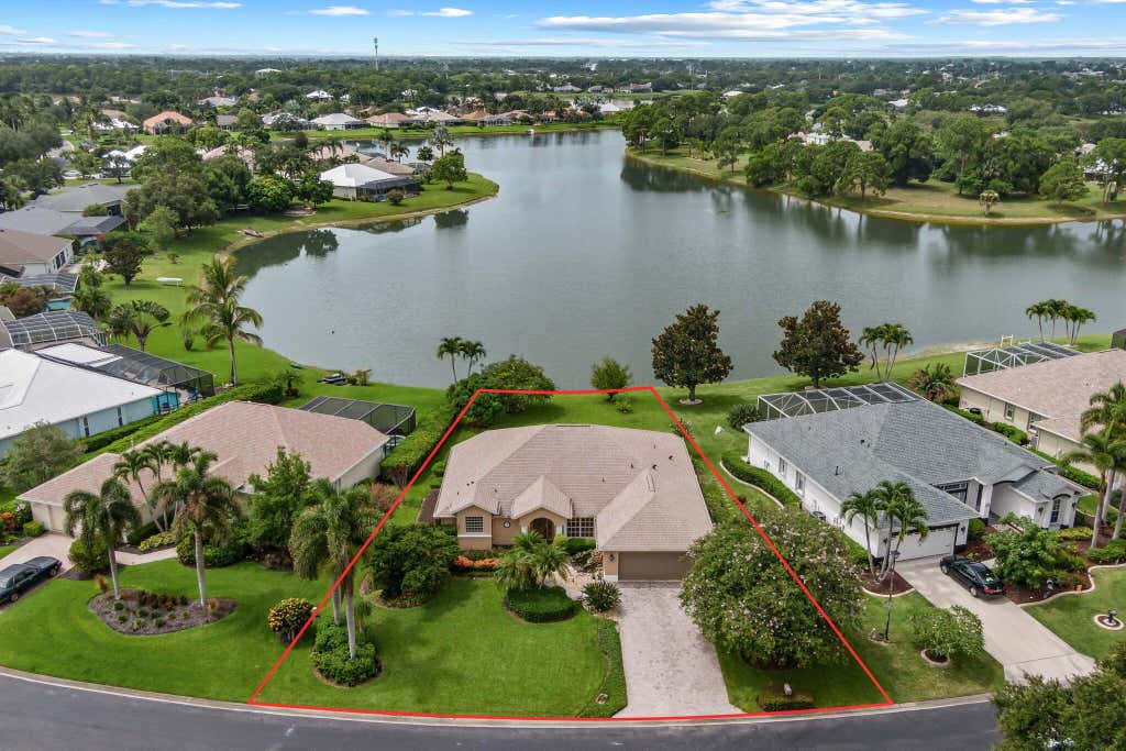 Photo of 143 SW Fernleaf Trail, Port Saint Lucie, FL 34953 (MLS # R11003284)