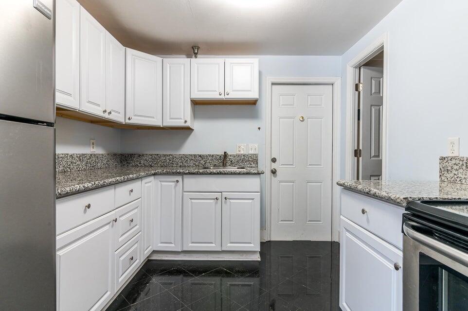 DELRAY TOWN OF - Residential Lease
