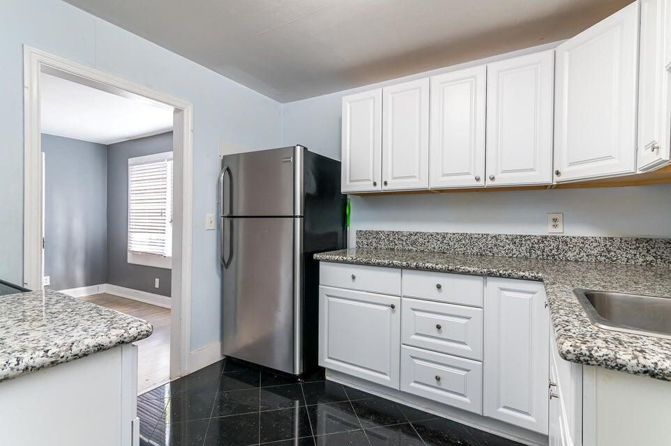 DELRAY TOWN OF - Residential Lease