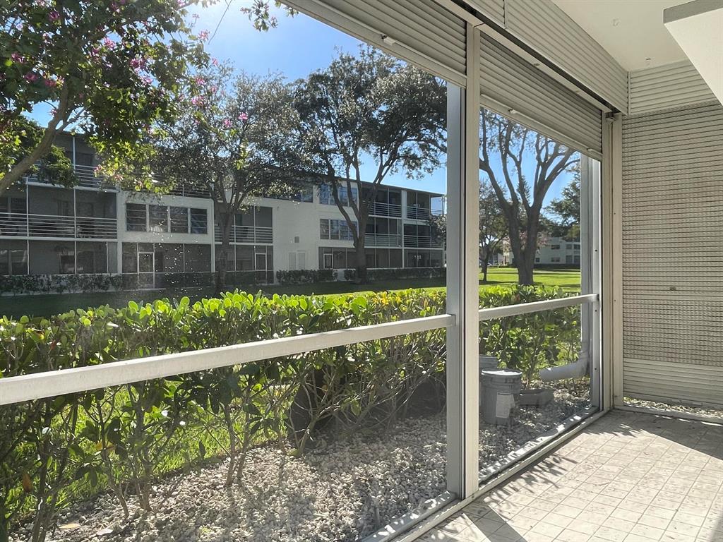 MANSFIELD AT CENTURY VILLAGE CONDO - Residential