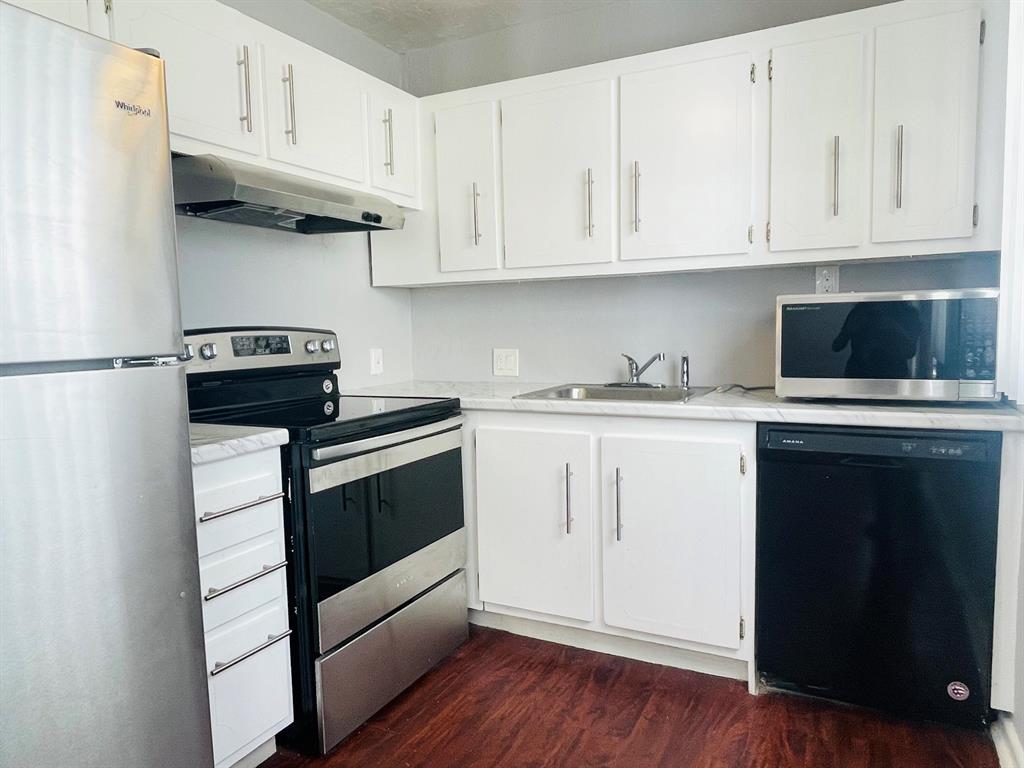 MANSFIELD AT CENTURY VILLAGE CONDO - Residential