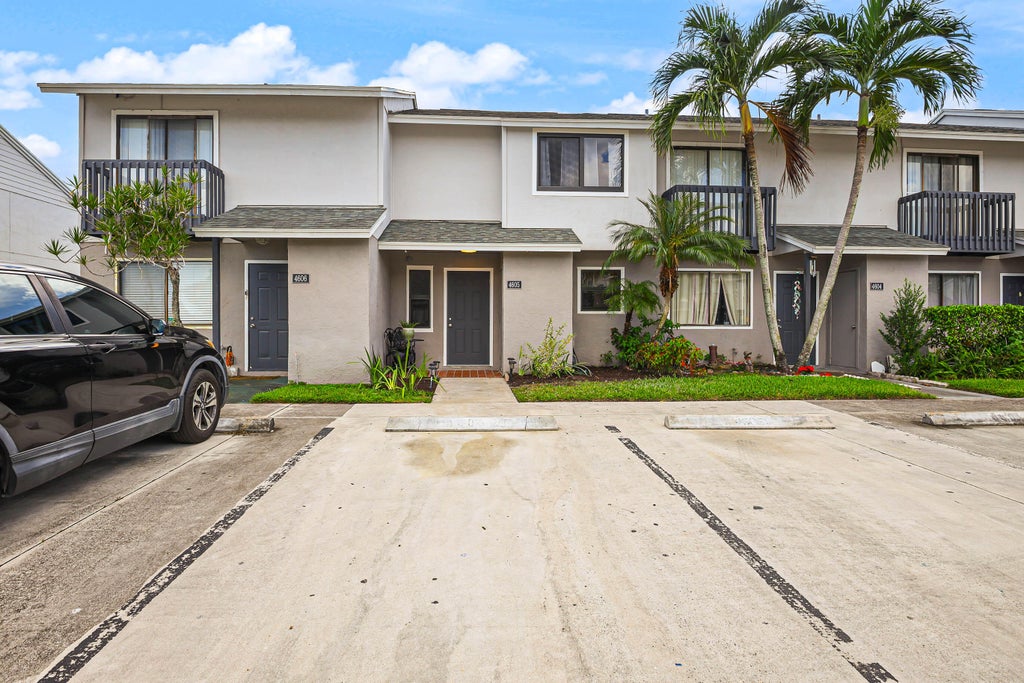 Photo of 4605 PIER Drive #4605, Greenacres, FL 33463 (MLS # B26082009)