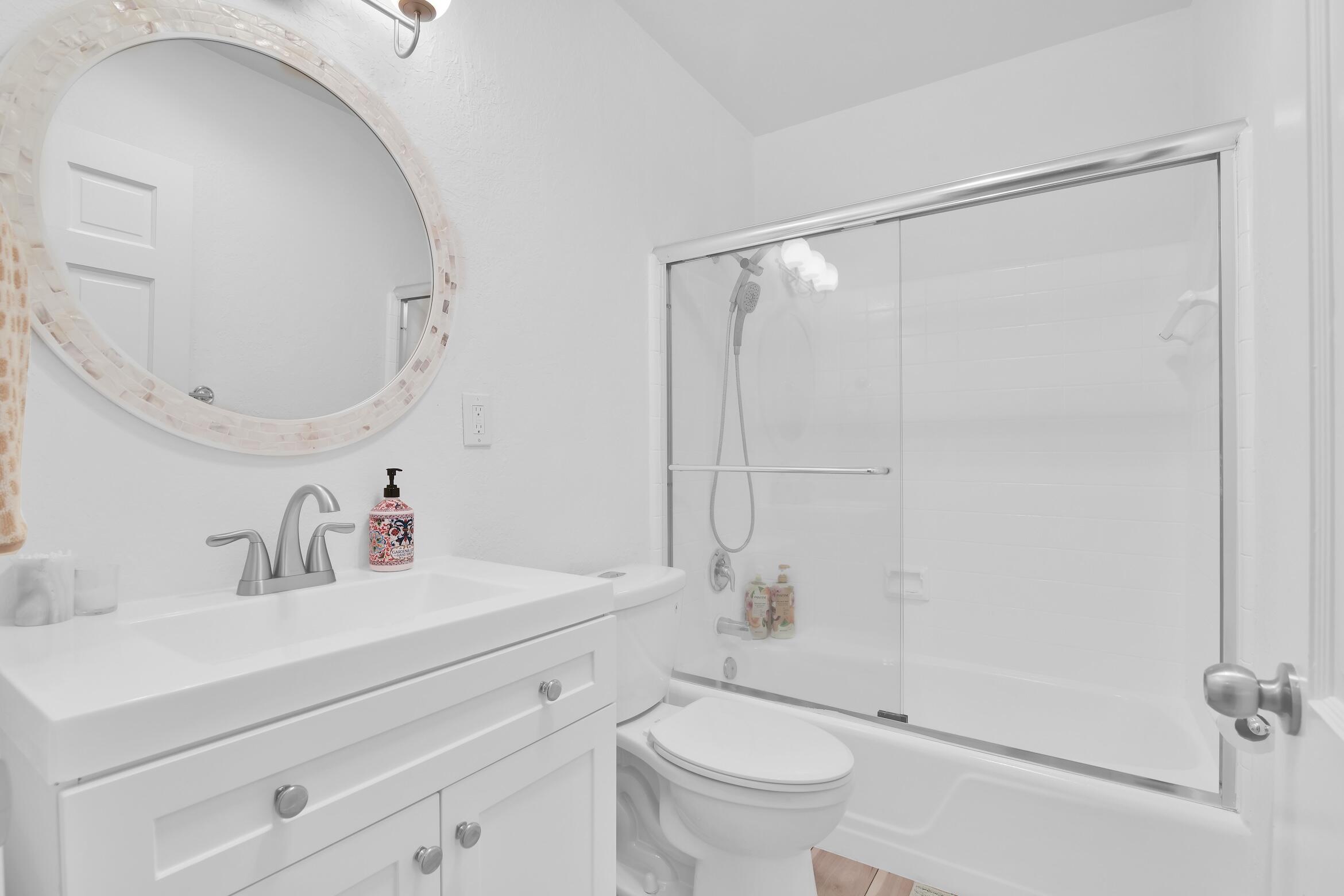 SEVEN SEVENTY EAST CAMINO REAL CONDO - Residential Lease