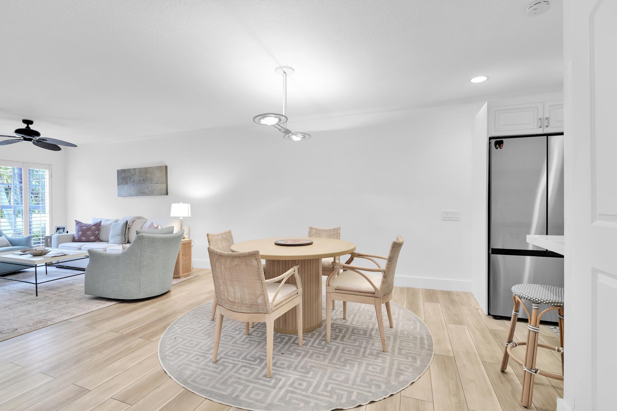 SEVEN SEVENTY EAST CAMINO REAL CONDO - Residential Lease