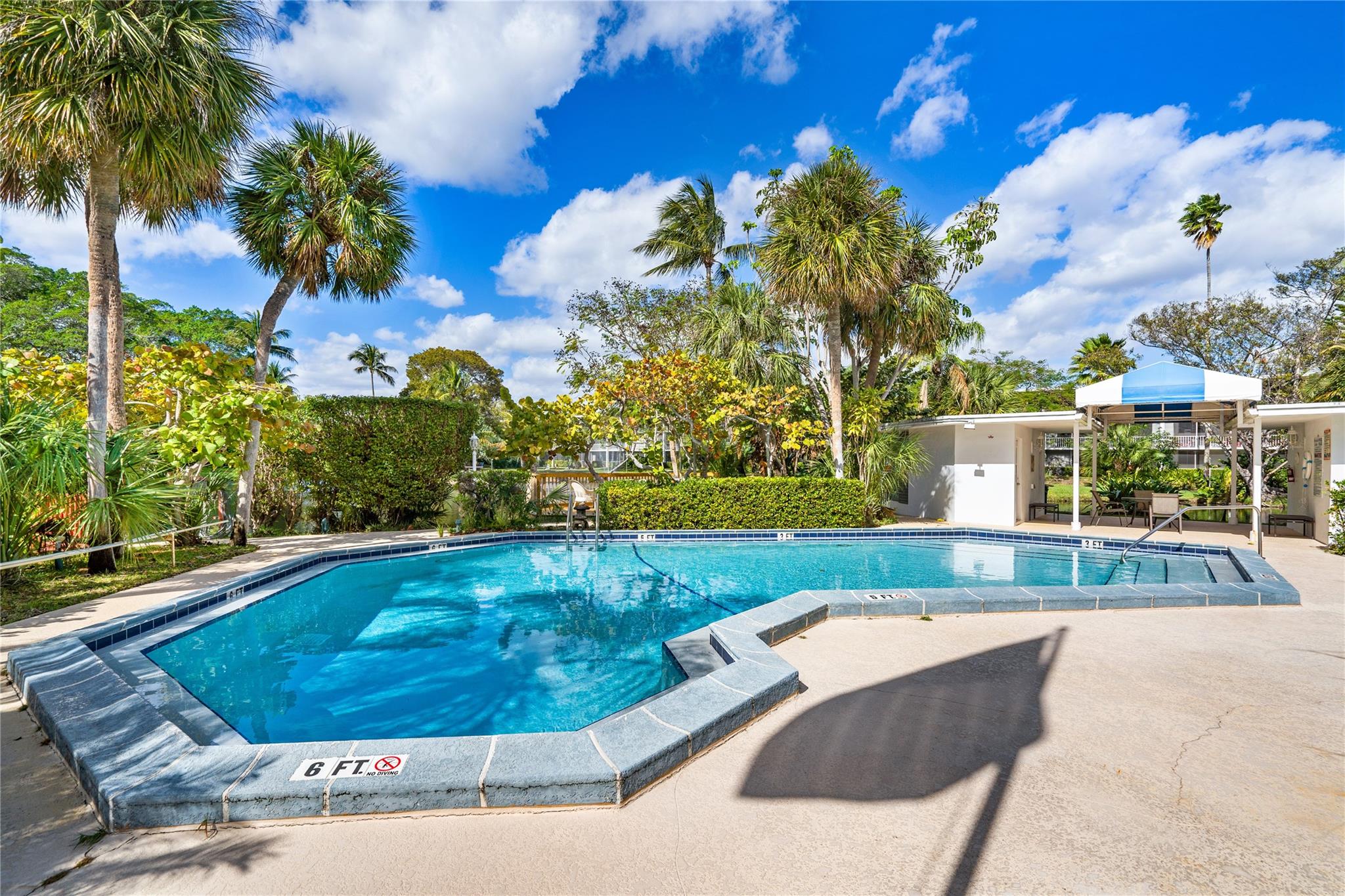 Deerfield Lake Condo D - Residential Lease