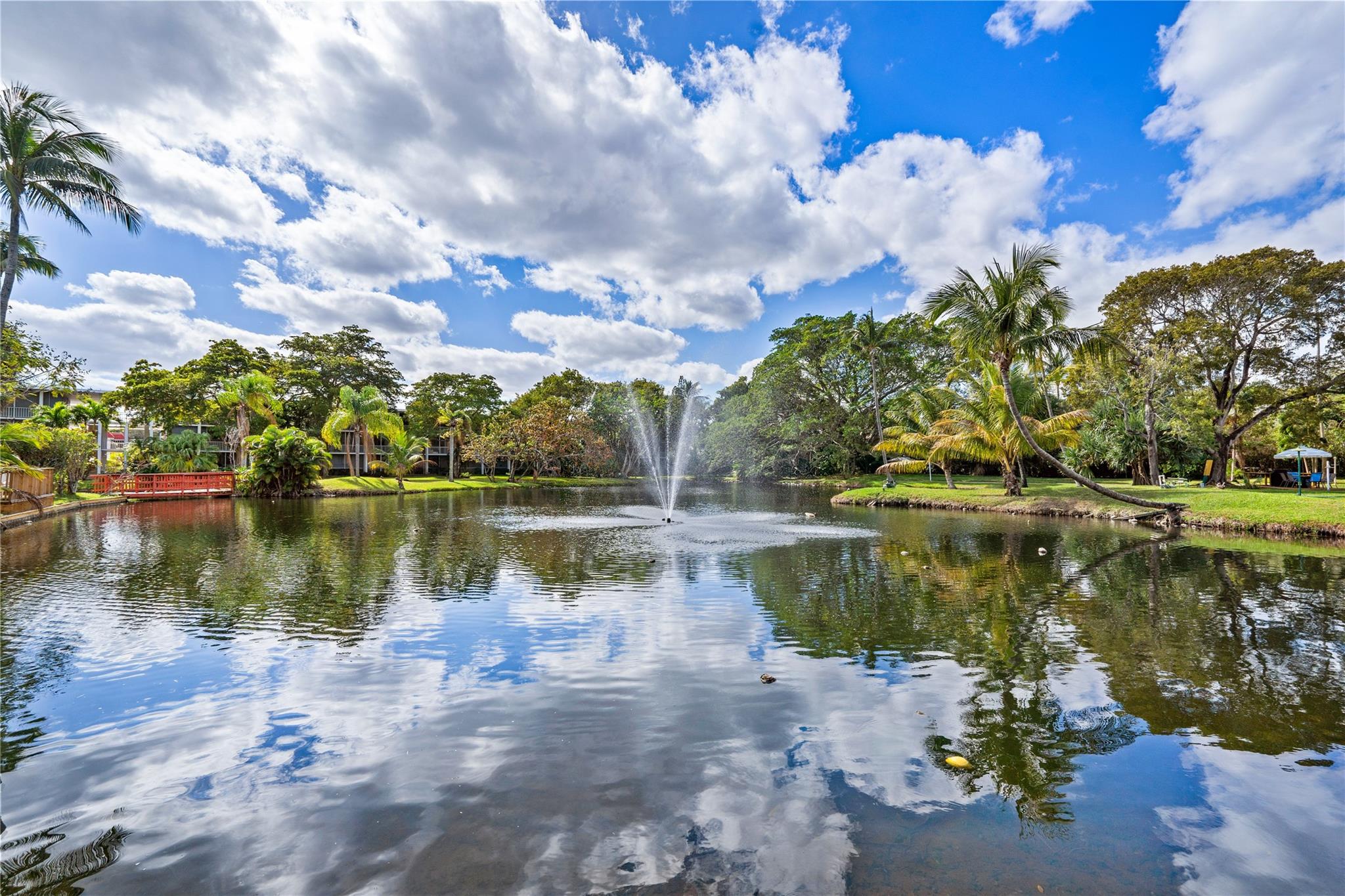 Deerfield Lake Condo D - Residential Lease