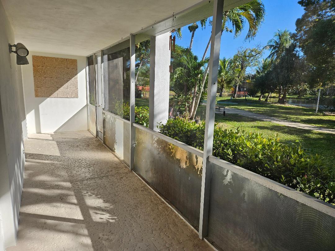 Deerfield Lake Condo D - Residential Lease