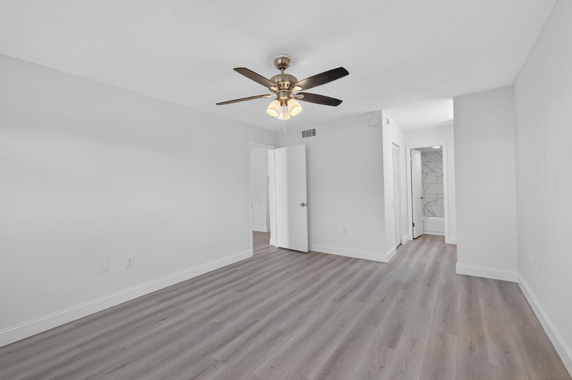 LIME BAY CONDOMINIUM 4 - Residential