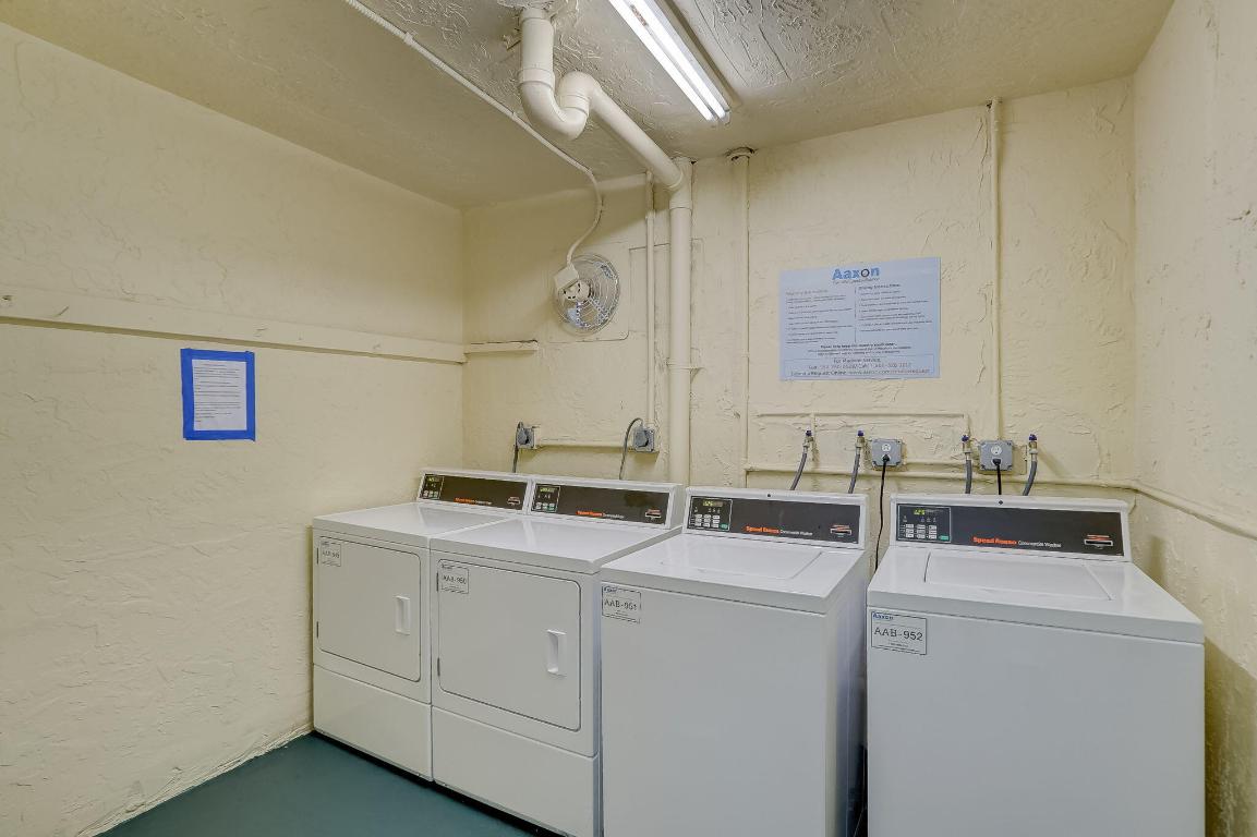 LIME BAY CONDOMINIUM 4 - Residential