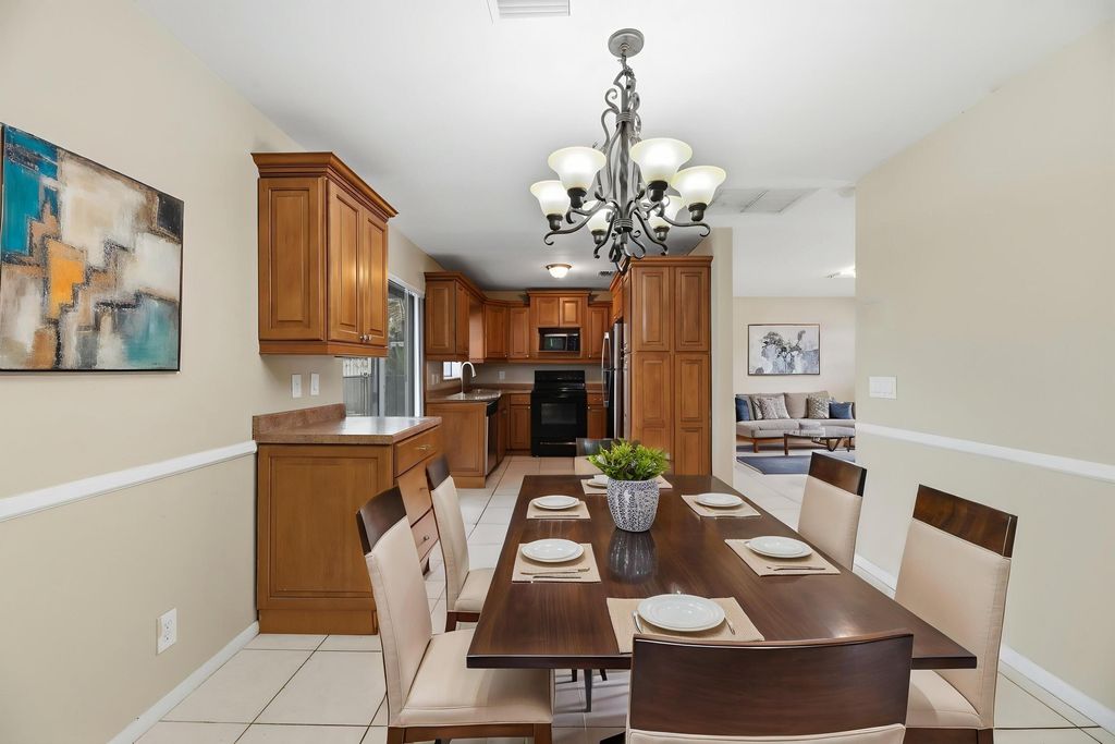 Photo of 625 Riverside Drive, Palm Beach Gardens, FL 33410 (MLS # B26018527)