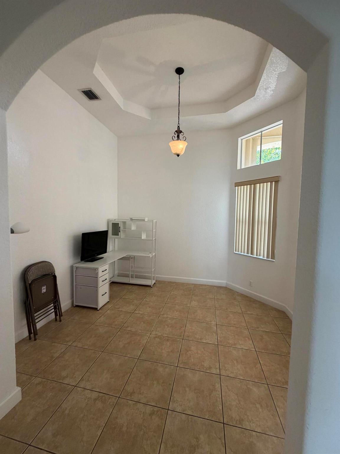 FIELDSTONE - Residential Lease