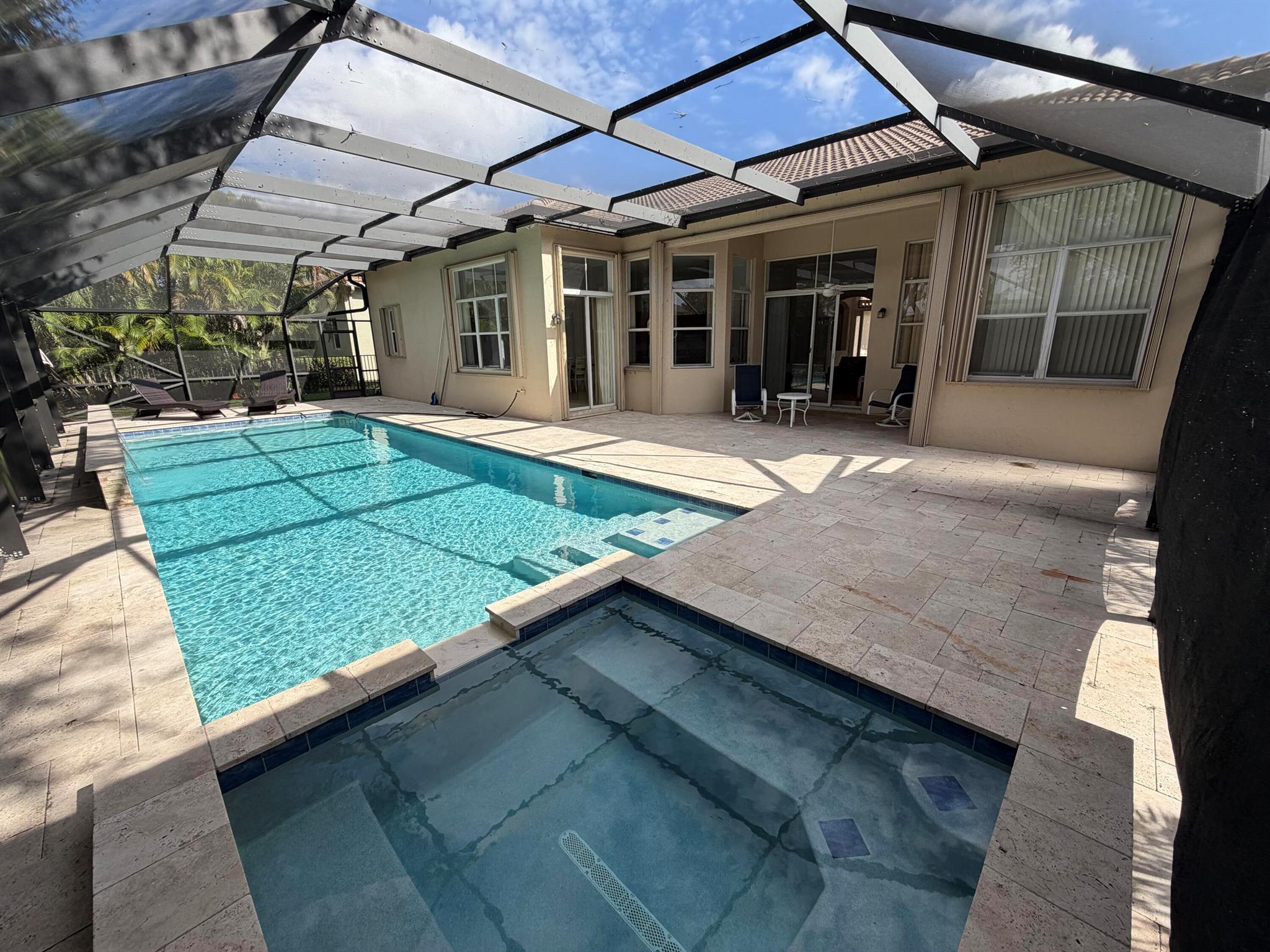 FIELDSTONE - Residential Lease