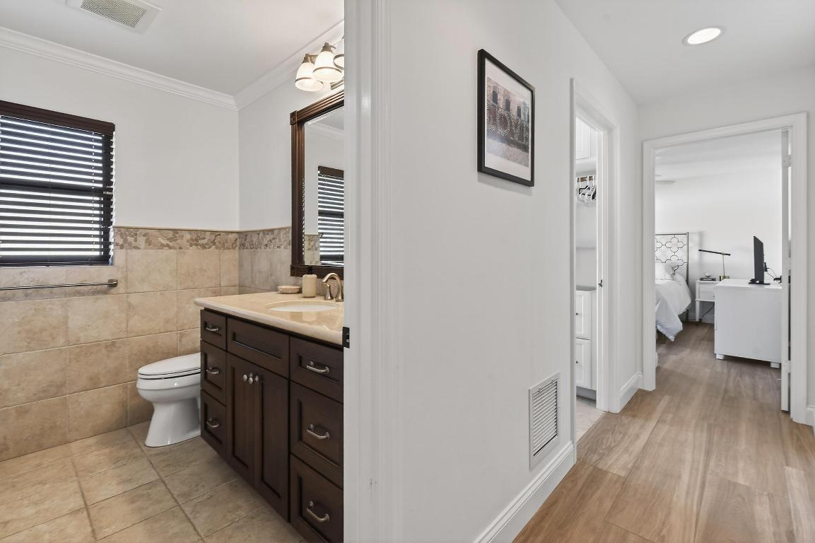 SHORES 3 - Residential