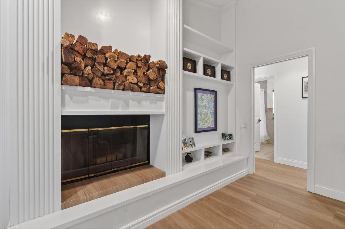 SHORES 3 - Residential