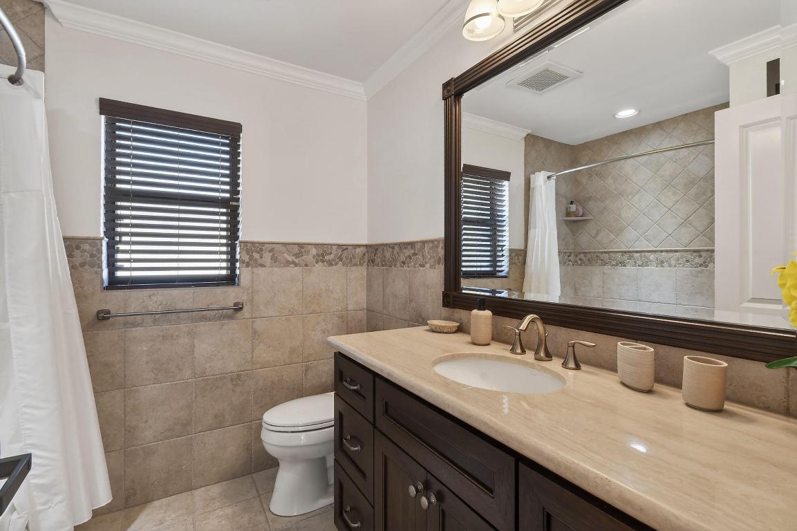 SHORES 3 - Residential