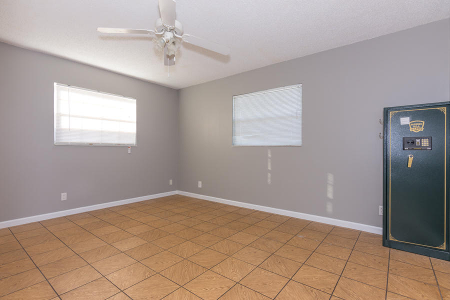 Flamango Lake - Residential