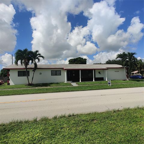 600 S 46th Ave Hollywood FL 33021