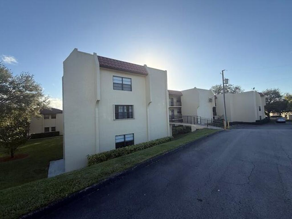 Photo of 2050 Oleander Boulevard #7-106, Fort Pierce, FL 34950 (MLS # R11143799)