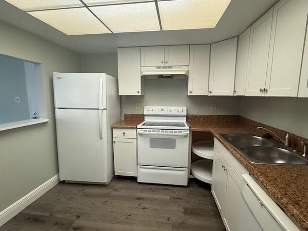 Photo of 2050 Oleander Boulevard #7-106, Fort Pierce, FL 34950 (MLS # R11143799)