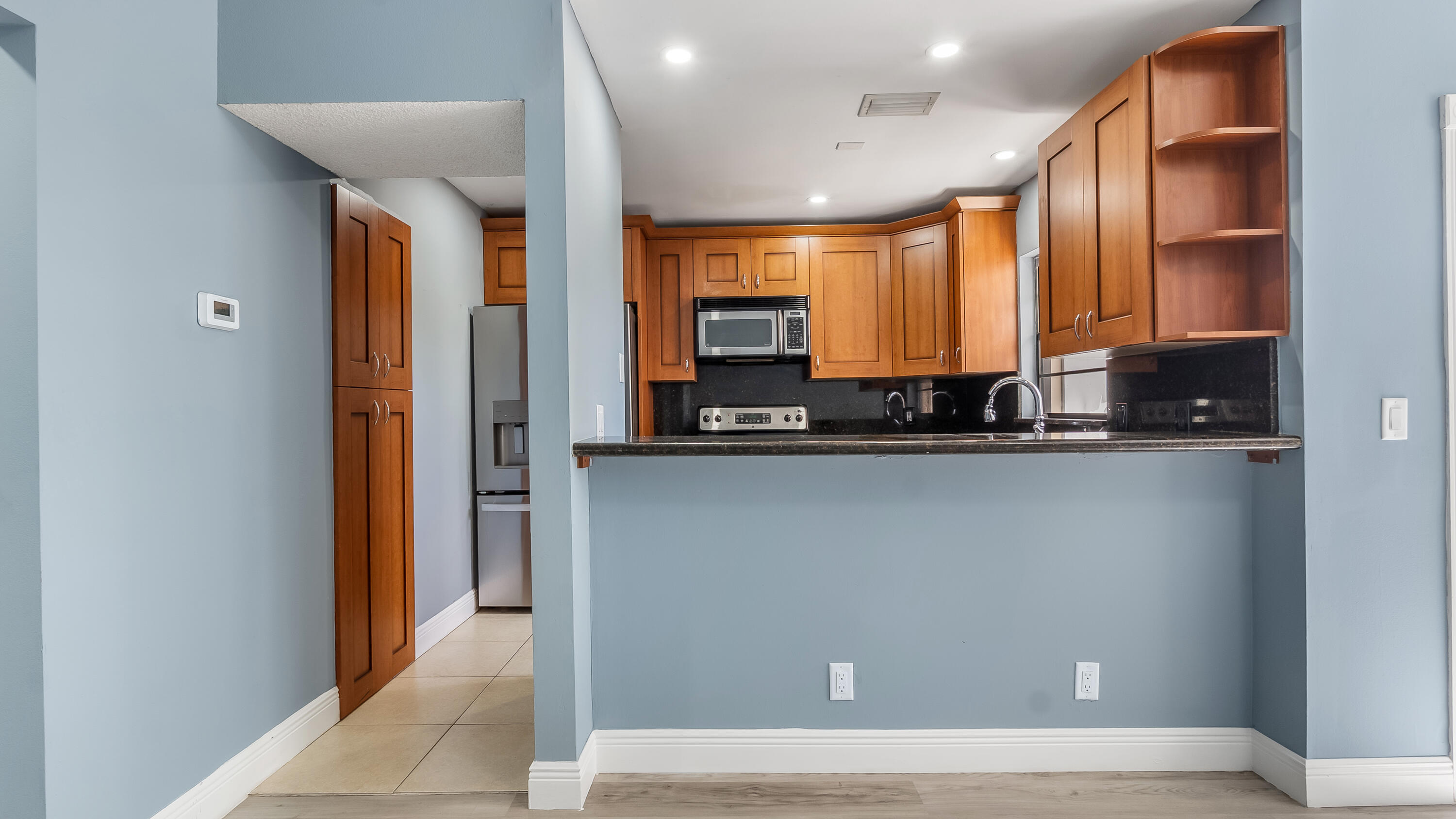 ARROWHEAD GOLF & TENNIS CLUB - Residential